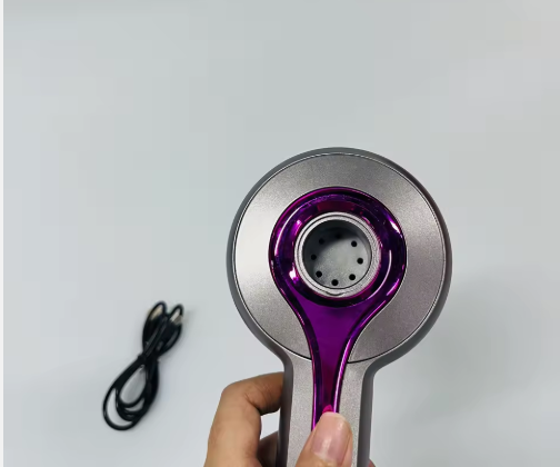Masseur applicateur d'huile pour cheveux !