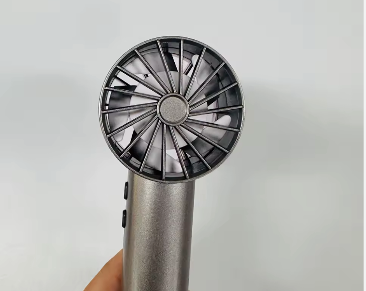 Nouveau ventilateur de refroidissement !